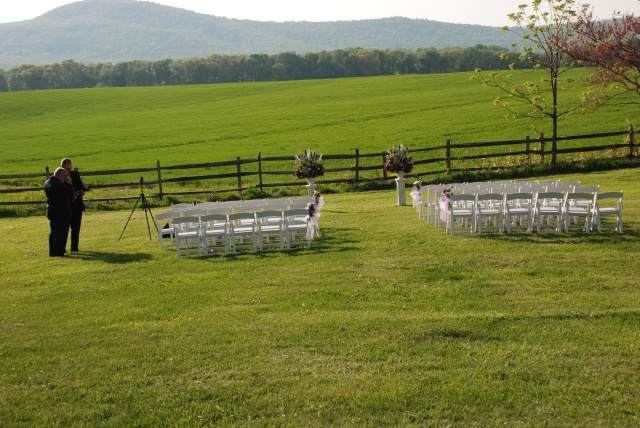 2010/04(April)/Lindsay Andrew Wedding/640x480_2010-04-23-055 Lindsay-Andrew Wedding.jpg